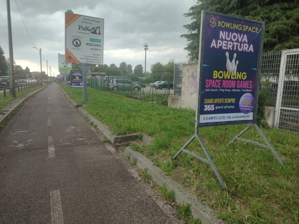 Batteria di cavalletti per la nuova apertura Bowling Space a Cantù