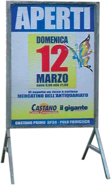 Cavalletto pubblicitario direzionale verso il nuovo Italmark di Casalmaggiore